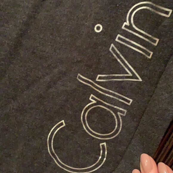 Calvin Klein Capri foil spell out logo joggers - Picture 4 of 8